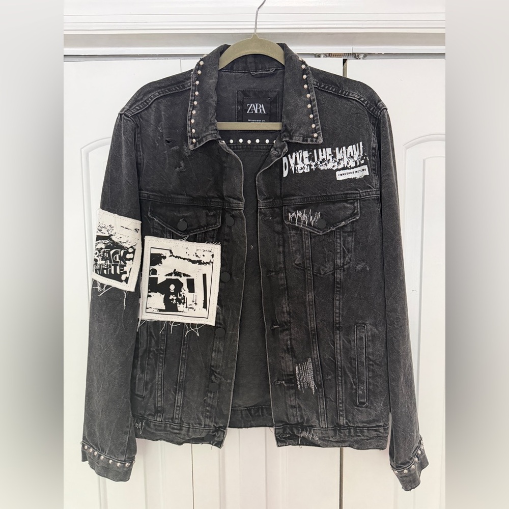 ZARA Black Stud-Trim Distressed Denim Jacket with White Graphic Patches